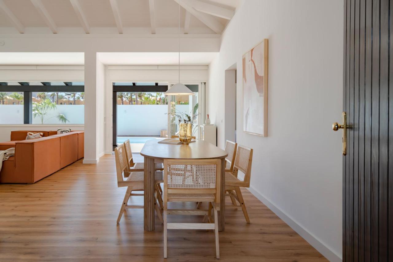 Villa Tropico - Design House With Pool In Corralejo Exterior photo